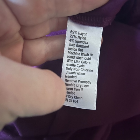 New Directions pants. NWT stretch. Purple. Size L. - Picture 7 of 7